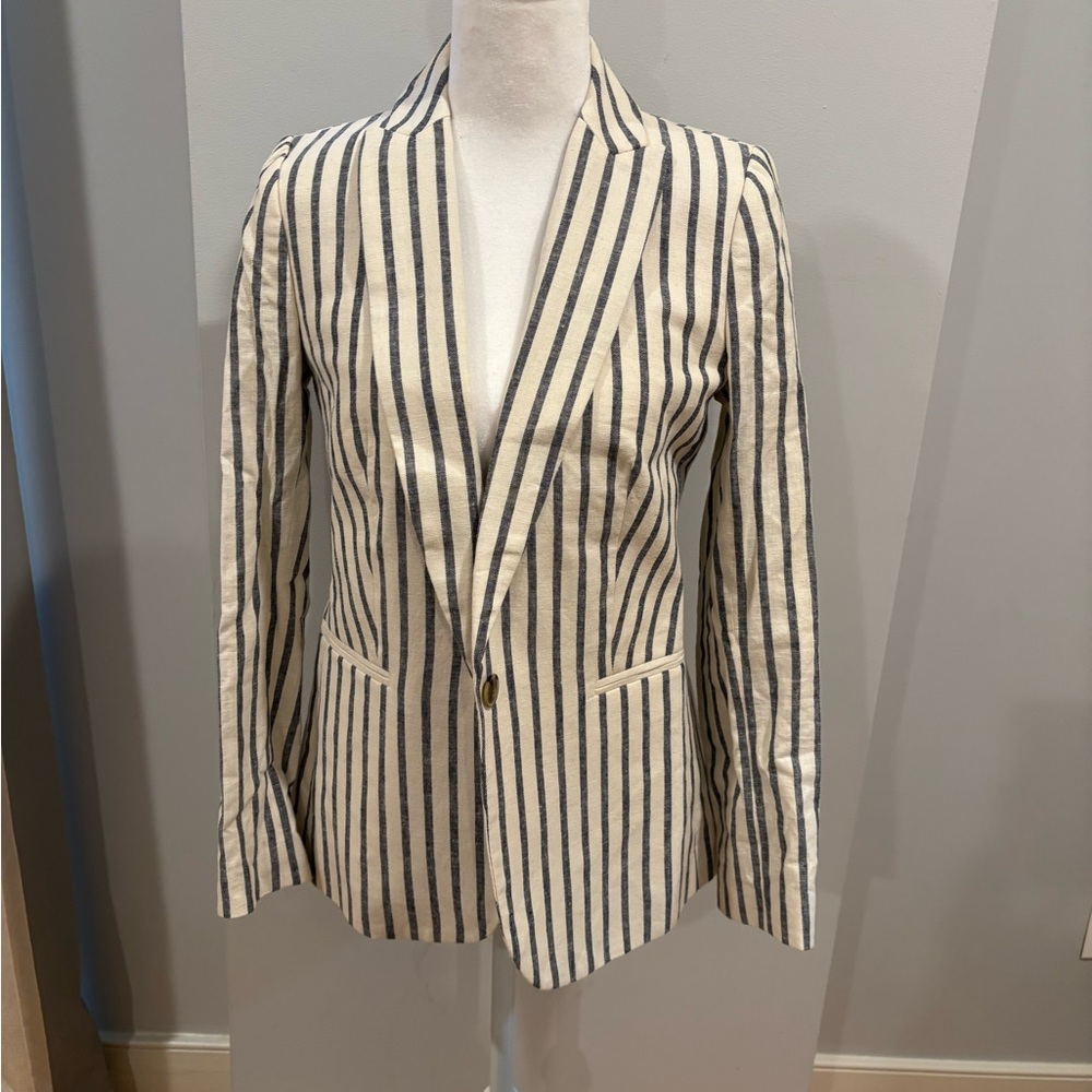 Striped Line Women's Blazer - Cream & Navy